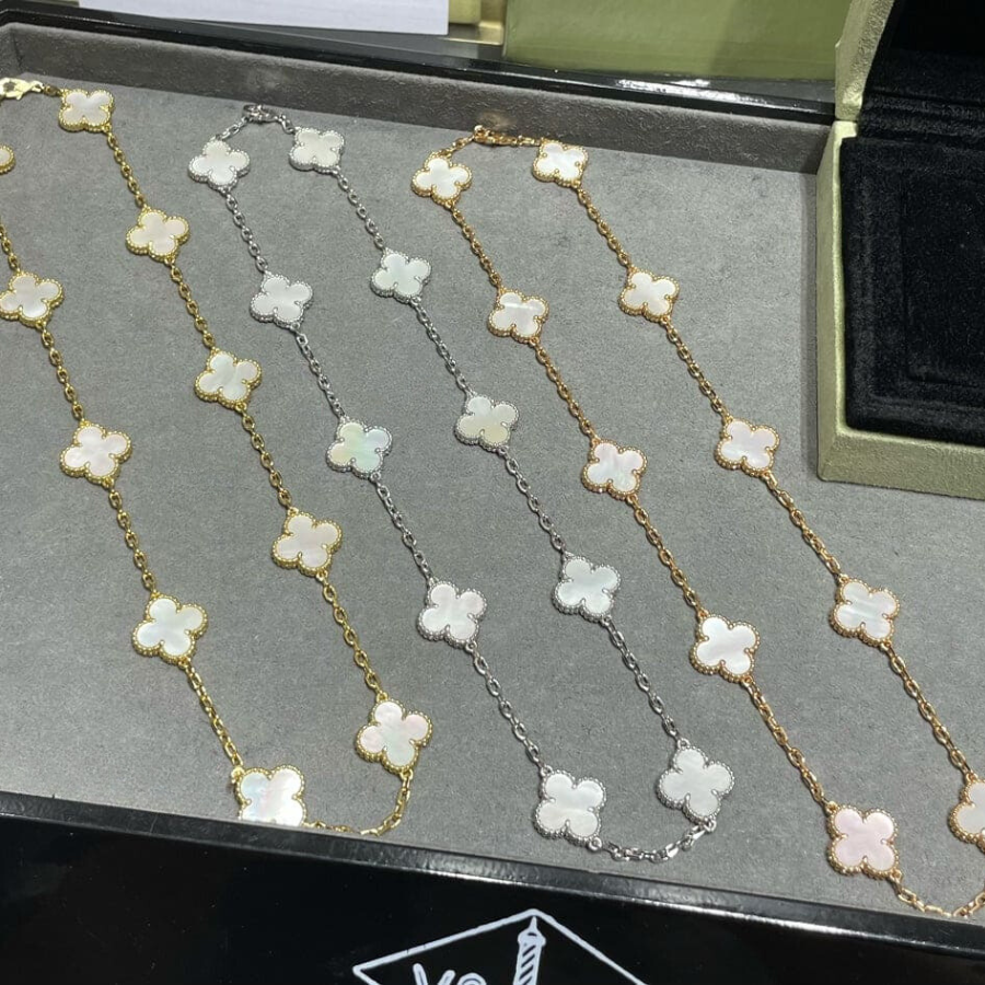 18K Vintage Alhambra Pearl 10 Motifs Necklace