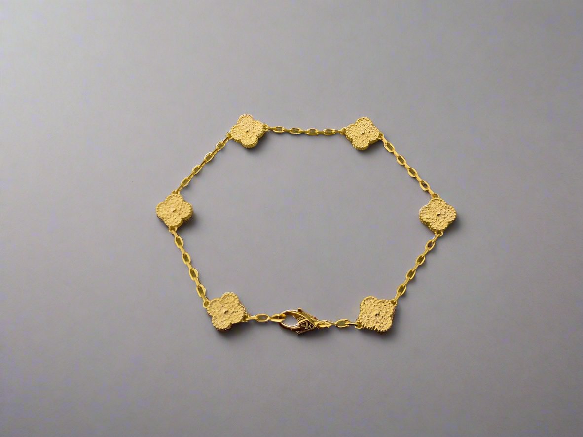 Sweet Alhambra Six Motifs Bracelet