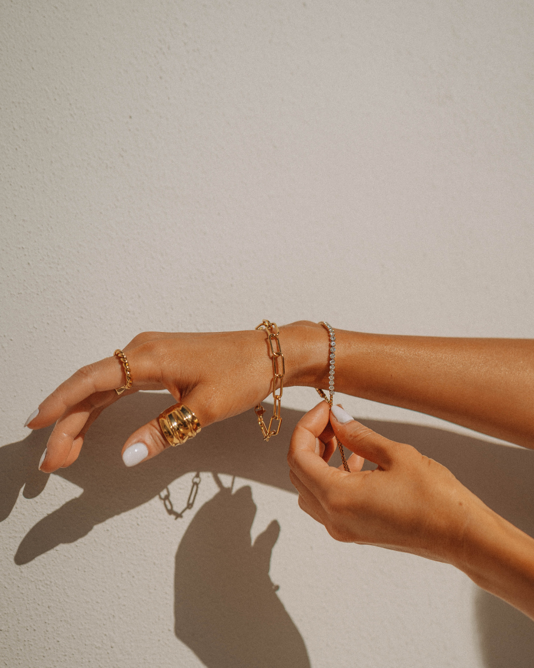 Choosing Between 18K Gold Plated & Sterling Silver: Which Is Right for You?