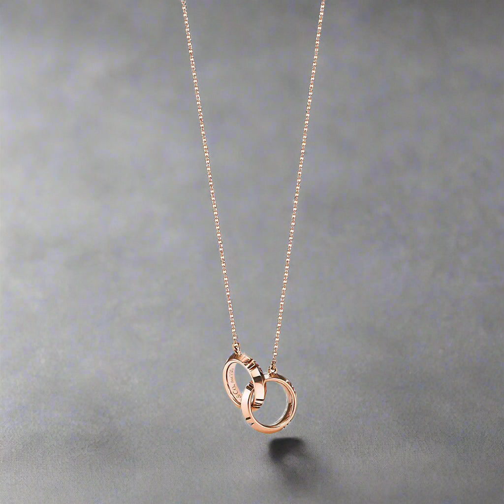 18K T Atlas X Closed Interlocking Pendant Necklace