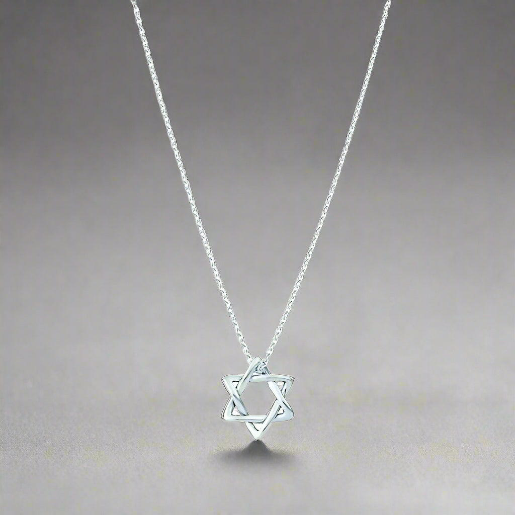 18K Star of David Pendant Necklace