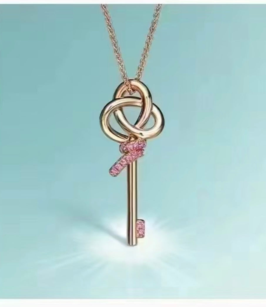 18K T Keys Woven Pink Diamonds Medium Necklace