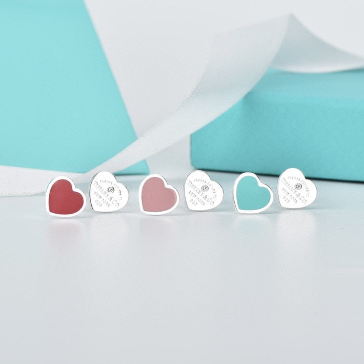 18K Return to T Heart Earrings