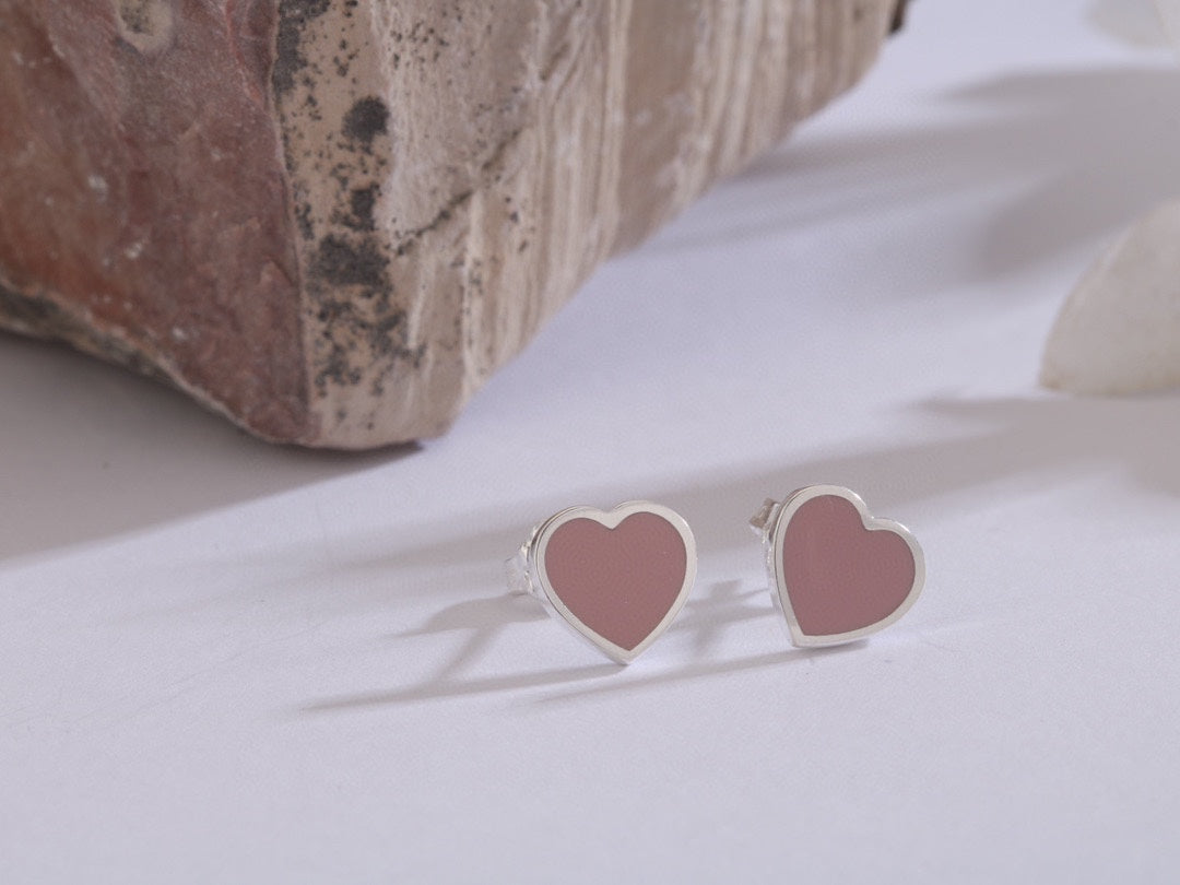 18K Return to T Heart Earrings