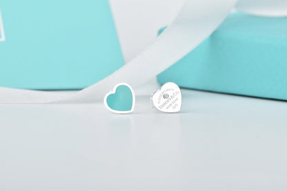 18K Return to T Heart Earrings