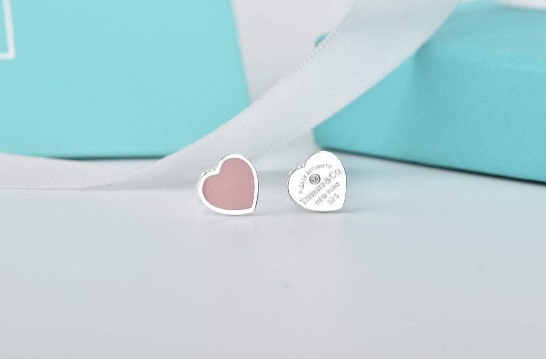 18K Return to T Heart Earrings