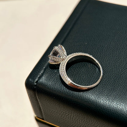 18K T Pavé T Setting Engagement Ring