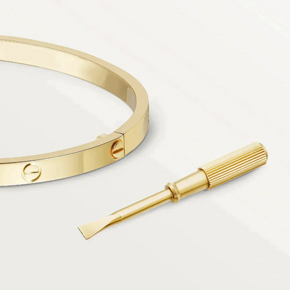 18K Love Small Bracelet